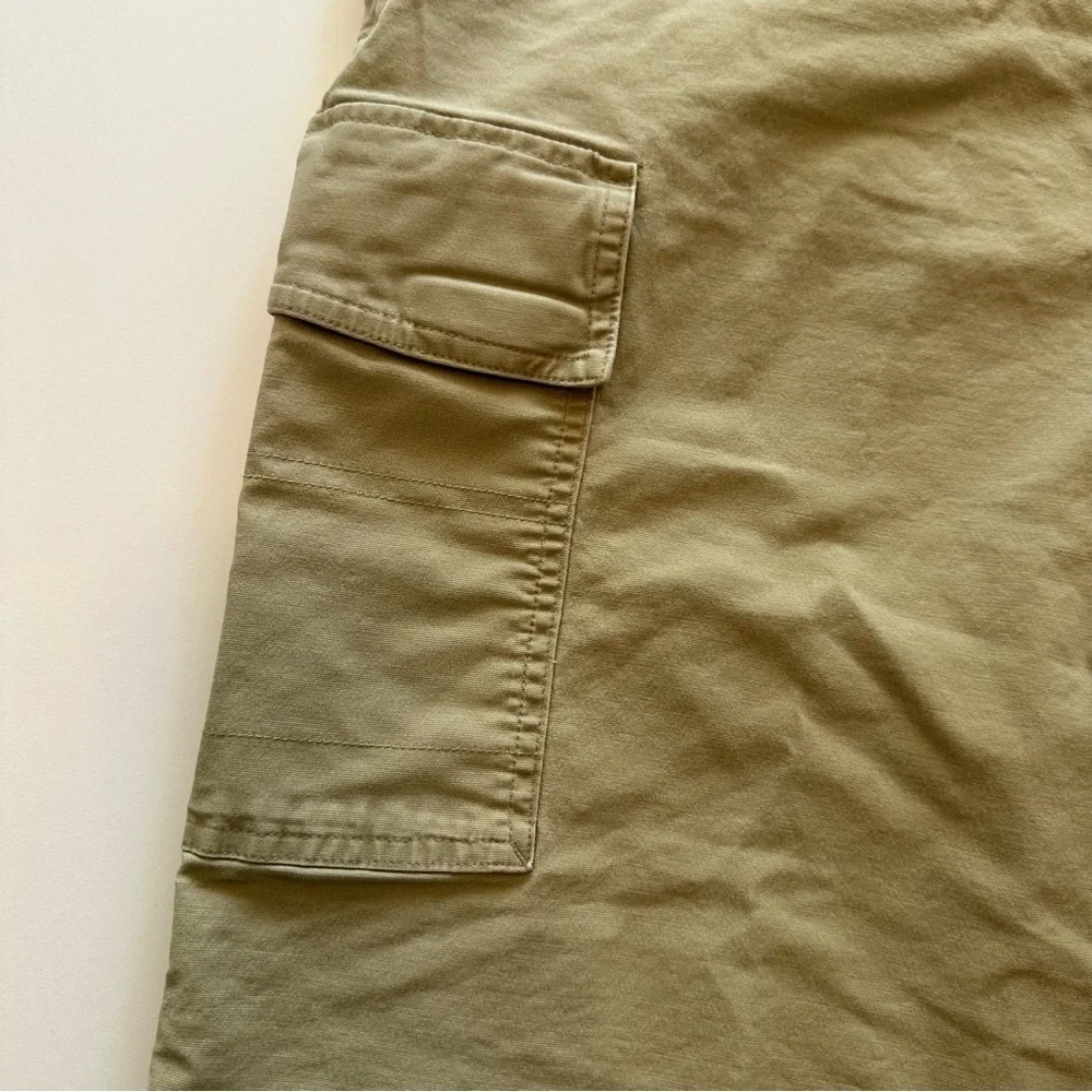 Columbia Men’s Khaki Cargo Shorts Size 36 - Picture 10 of 11